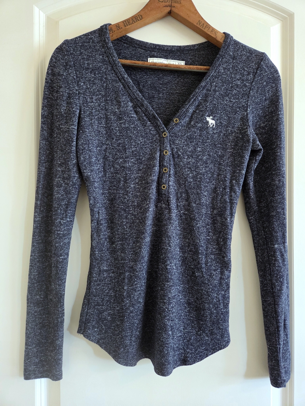Abercrombie & Fitch Vintage Heathered Navy Henley Top XS Elena Gilbert Y2K Moose